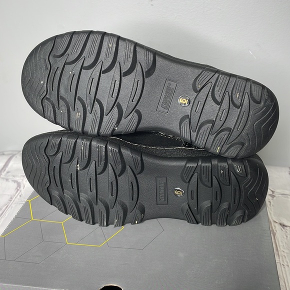 Khombu Boulder Suede Winter Boots - Picture 4 of 5